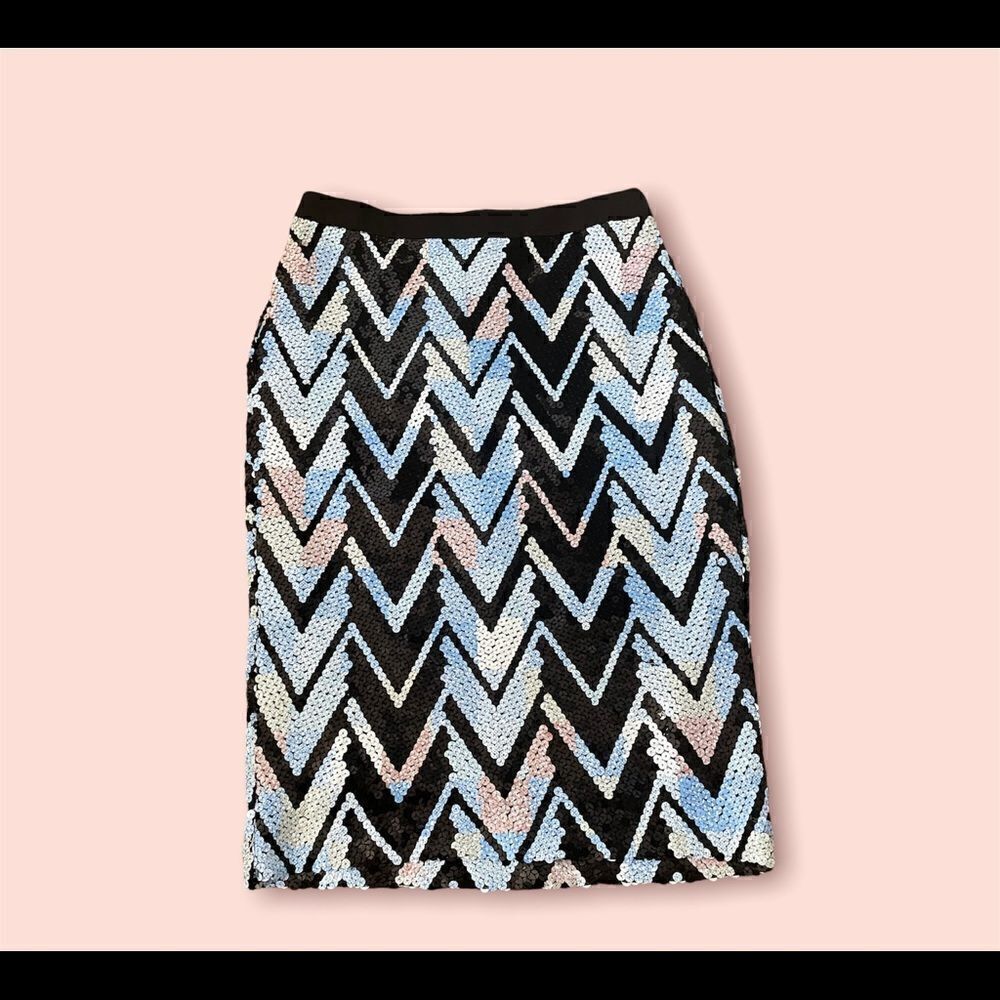 Endless Rose Sequin Pencil Skirt